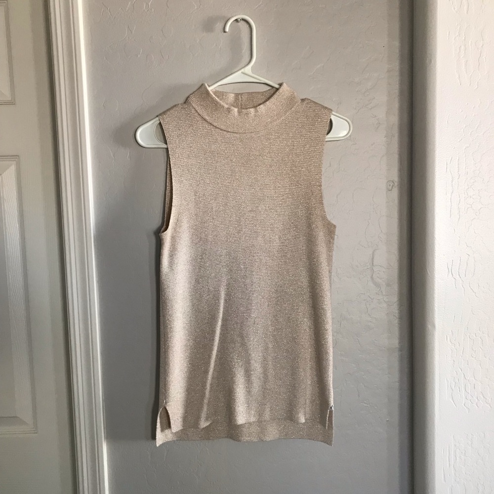 Banana Republic Turtle Neck Tank